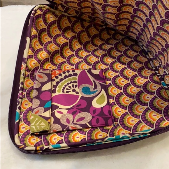 Vera Bradley laptop case (sleeve)! - Picture 7 of 10